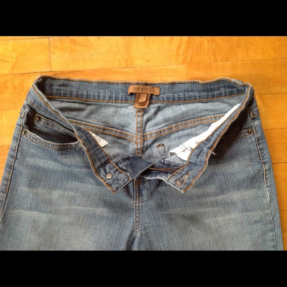 Arden B Blue Denim Jean Shorts Size 6 - Picture 4 of 11